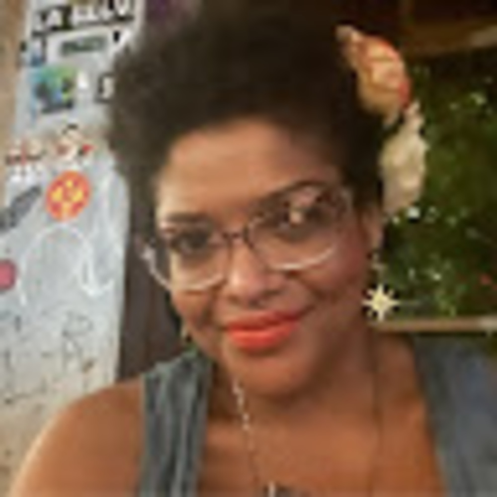 Meet your Posher, Sasha